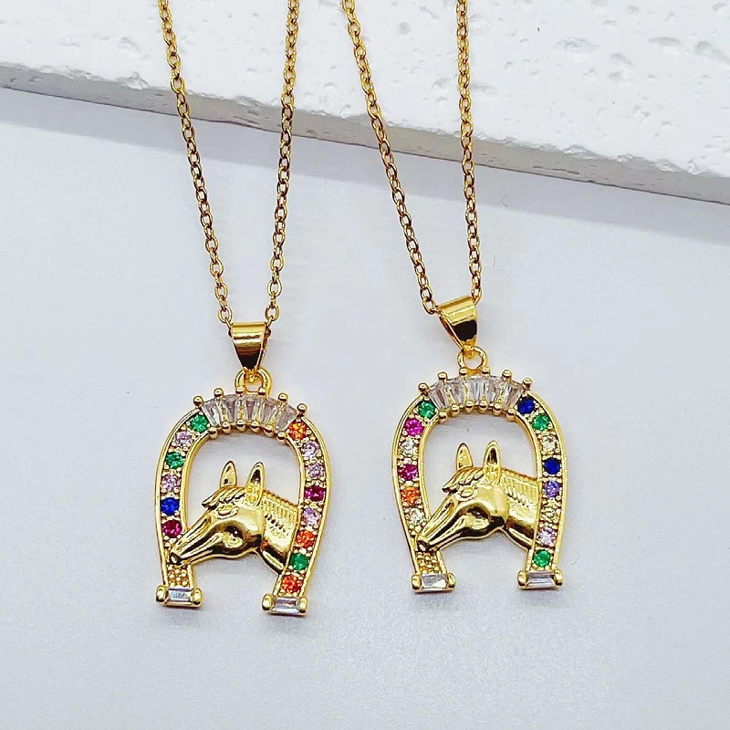 European and American fashion creative unicorn necklace classic color ladder square U-shaped horseshoe crown pendant gift