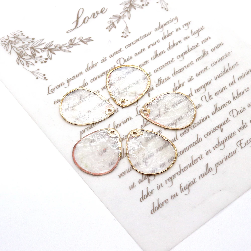 

5pcs Fashion Water Drop Natural Shell Pendant 18x24mm Diy Jewelry Materials Charm for DIY Necklace Jewelry Making Accessories