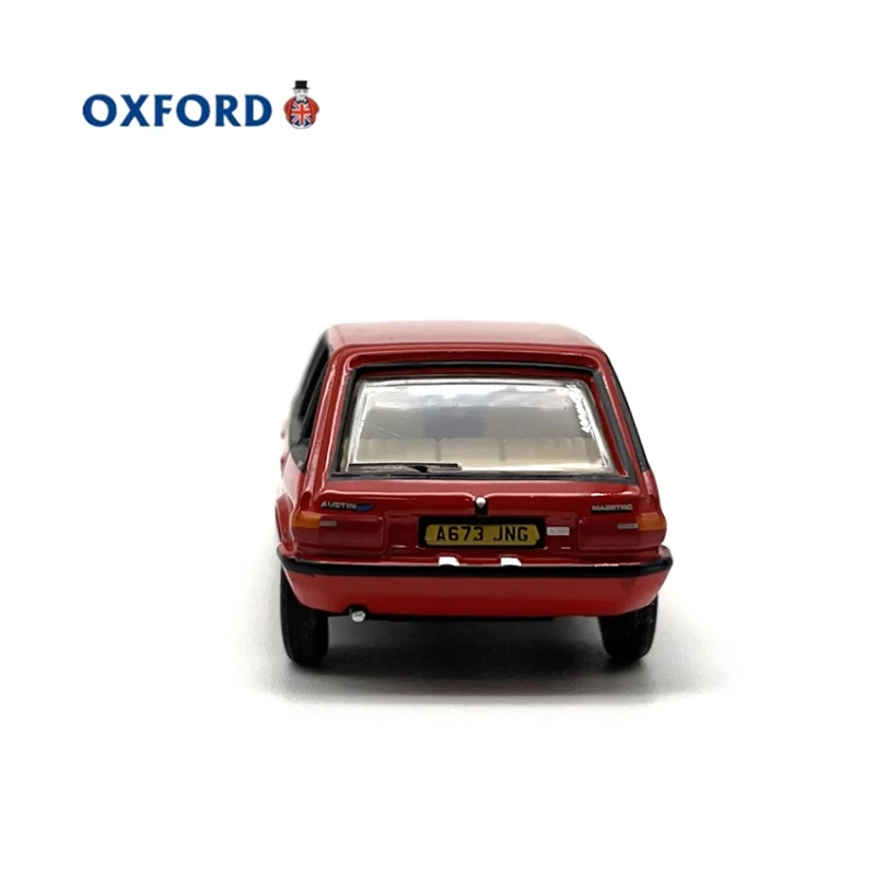 OXFORD Diecast 1:76 Scale Austin Mestro Sedan Alloy Classic Car Model Finished Product Simulation Toy Static Ornament