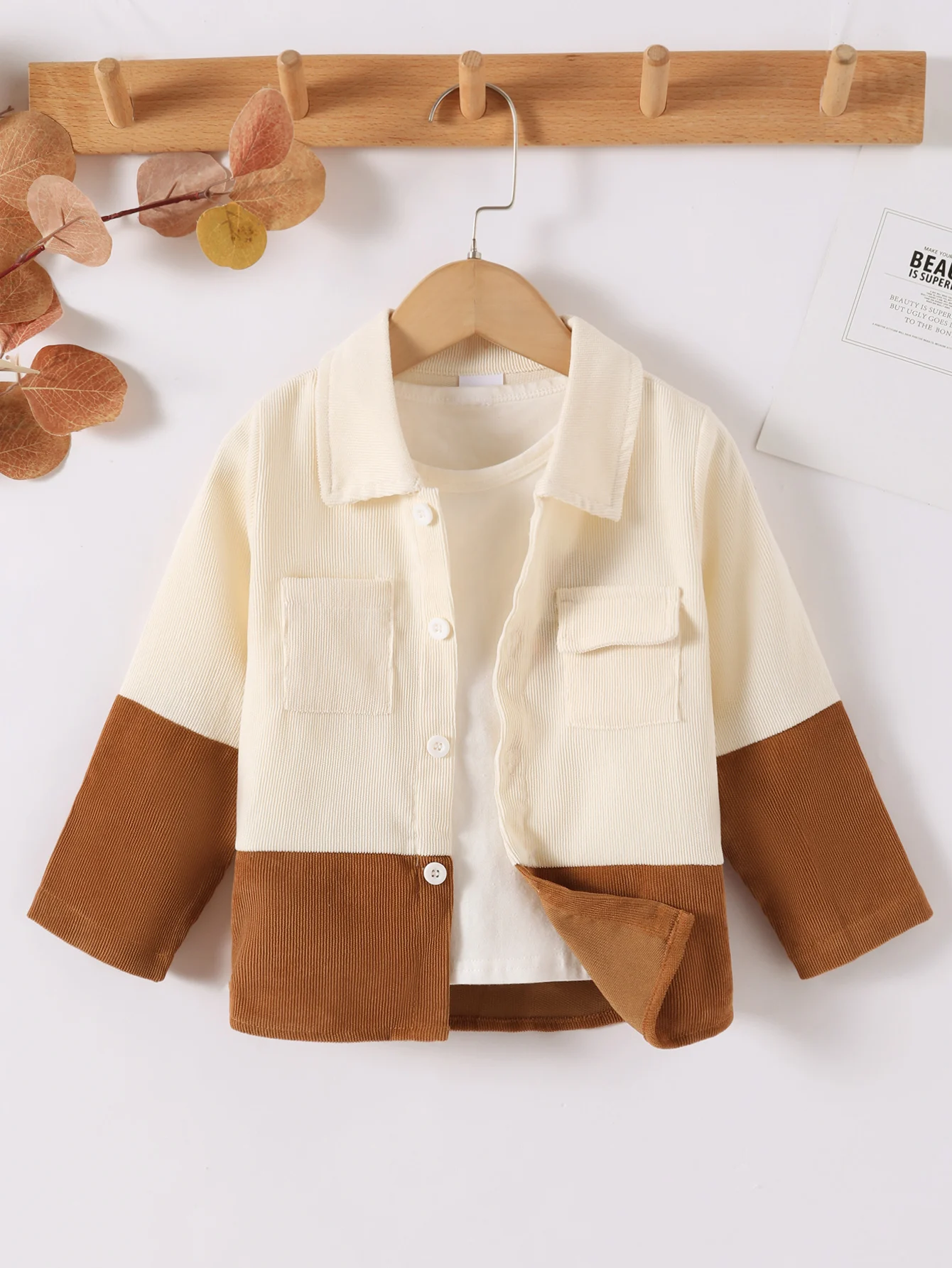 

Autumn boys' fashion, leisure and comfort, splicing lapels and long-sleeved personalized jackets,