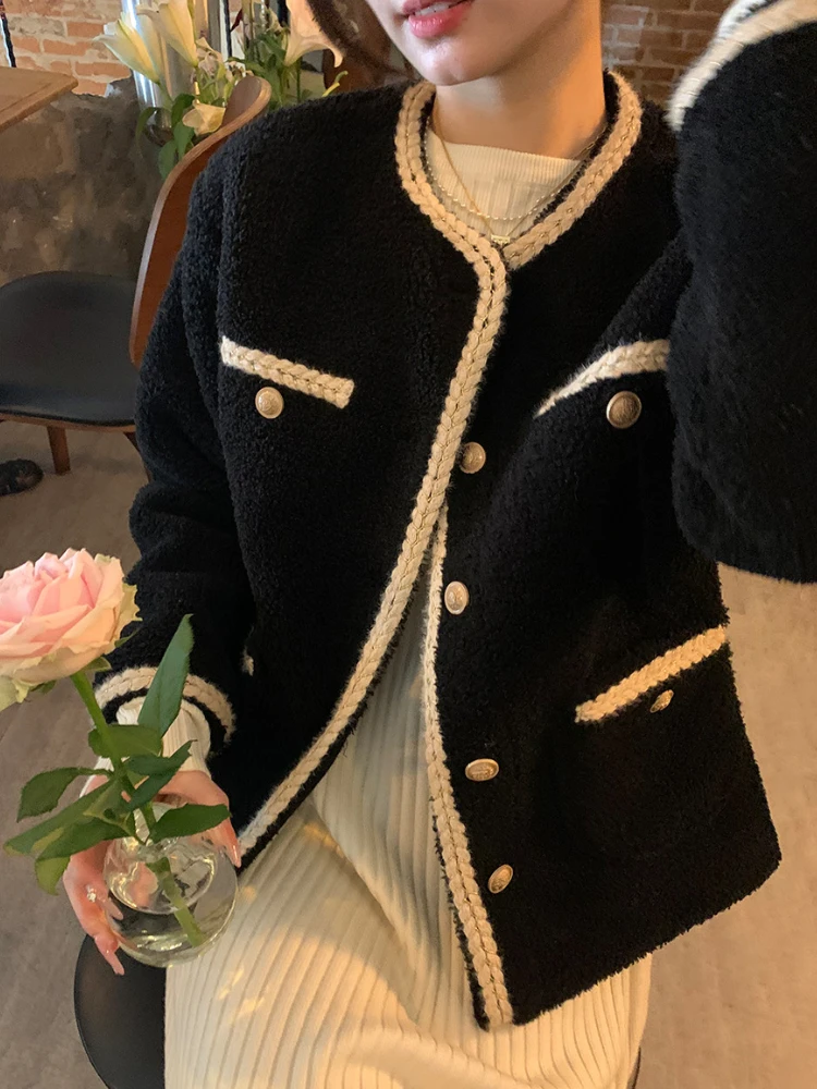 

New Korean Style Socialite Cropped Long Sleeve Top Autumn/winter Elegant Tweed Style Lamb Wool Jacket for Women Thickened