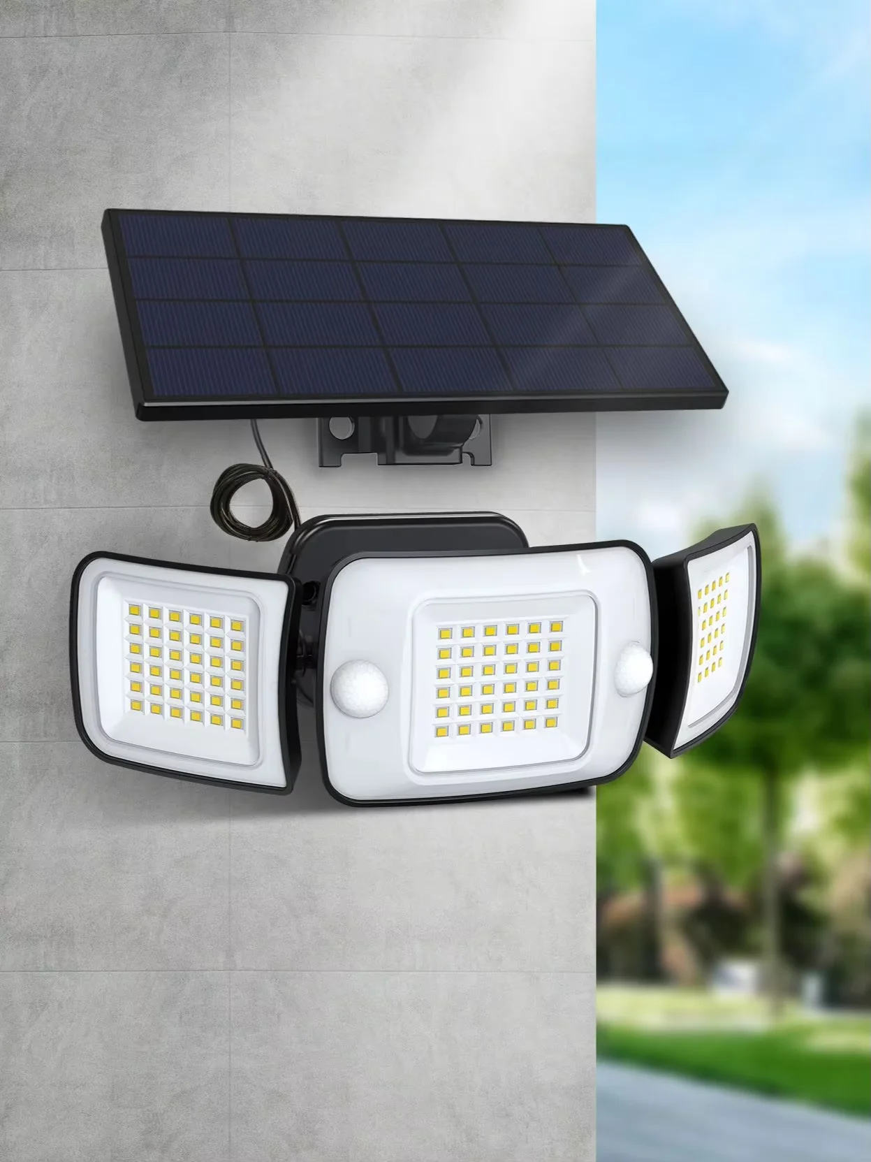 Intelamp Top-Marke Langlebige 6000mAh Outdoor Solar-LED-Leuchte mit zwei Bewegungssensoren, erkennt länger und breiter, größeres Solarpanel, schnelleres Laden, 2,7m Kabel für Garten, Garage, Hof.