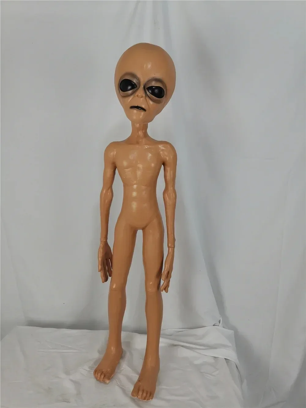 Alien Foam Filled Prop Lifesize Ufo Roswell Martian Lil Mayo Area 51 Halloween