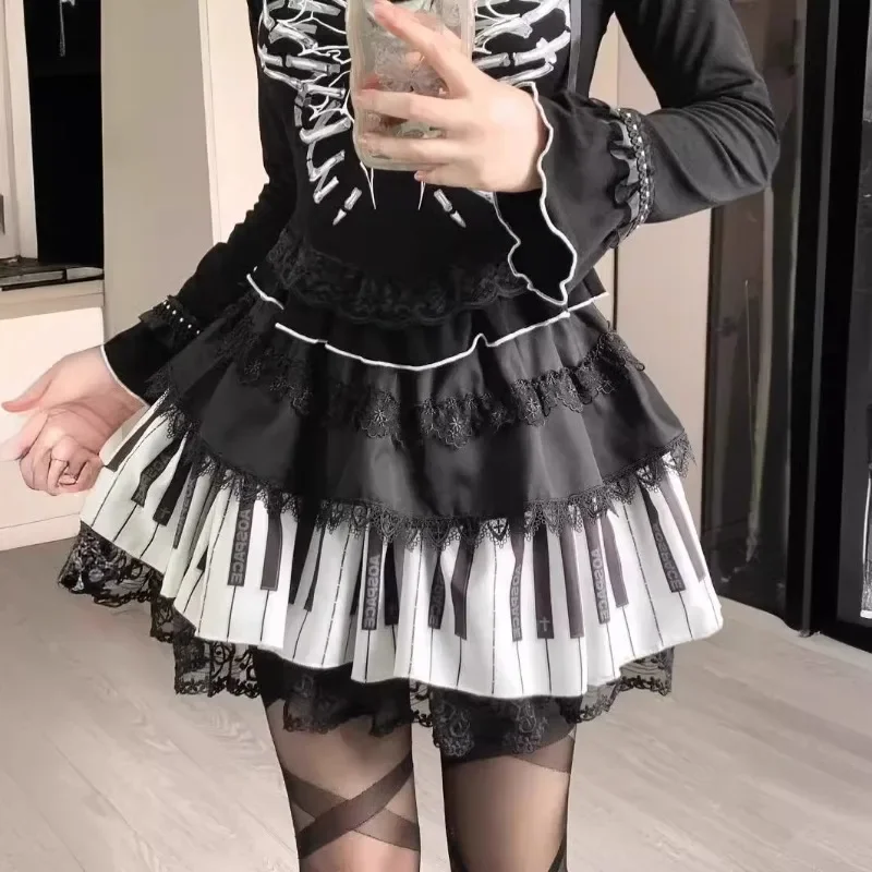 2024 Japanese Punk Medieval Black and White Piano Keys Polka Dot Lace Subculture Cake Skirt For Girl