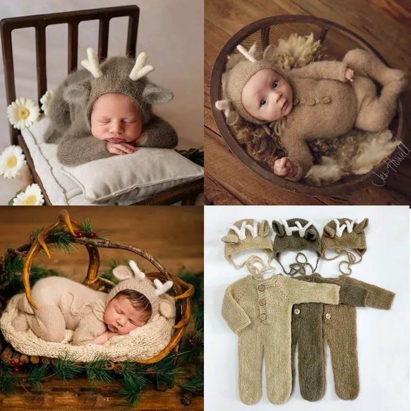 

2pcs Christmas-themed Set Newborn Photography Props Hand-knitted Reindeer Hat and Bodysuit Adorable Baby Studio Photo Outfits