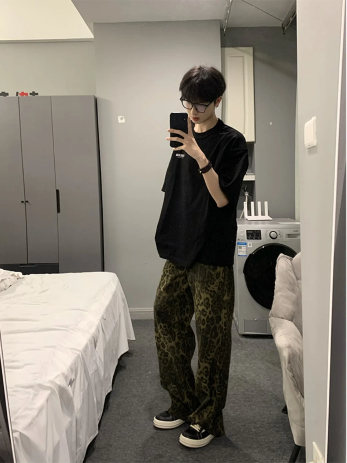 

Retro American Leopard Print Jeans Men's Autumn Winter Trendy High Street Straight Leg Pants Cool Flared Boys Jeans