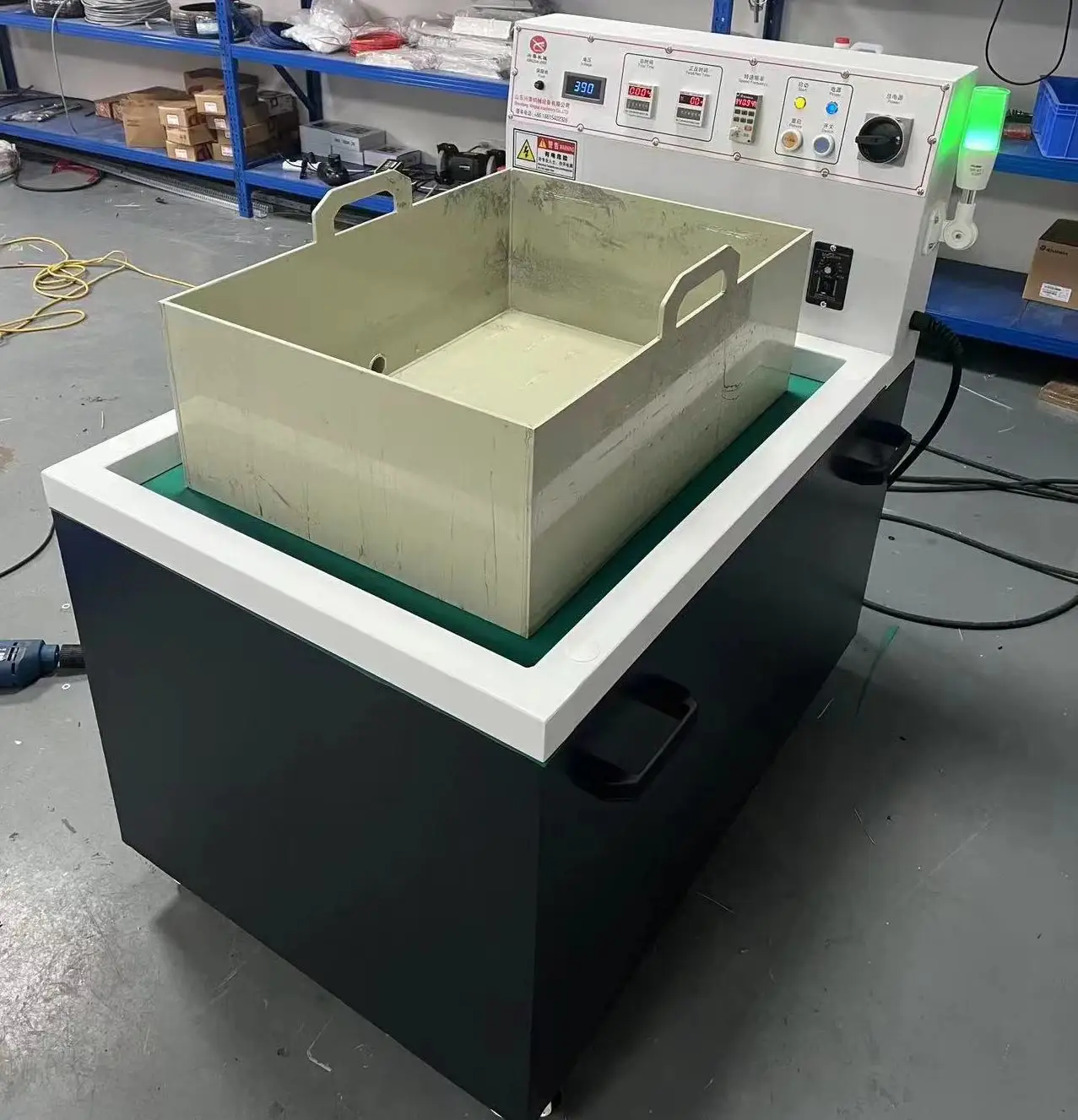 

No-Scratch Magnetic Polisher: Non-Contact Grinding, 100% Surface Consistency Guaranteed