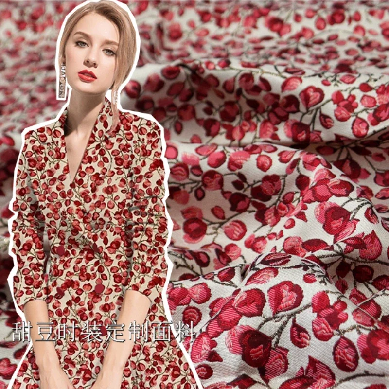 

Золотая шелковая парчовая жаккардовая ткань в европейском и американском стиле, окрашенная в пряже блейзер, костюм, брендовый модный дизайн, шить, оптовая продажа, ткань