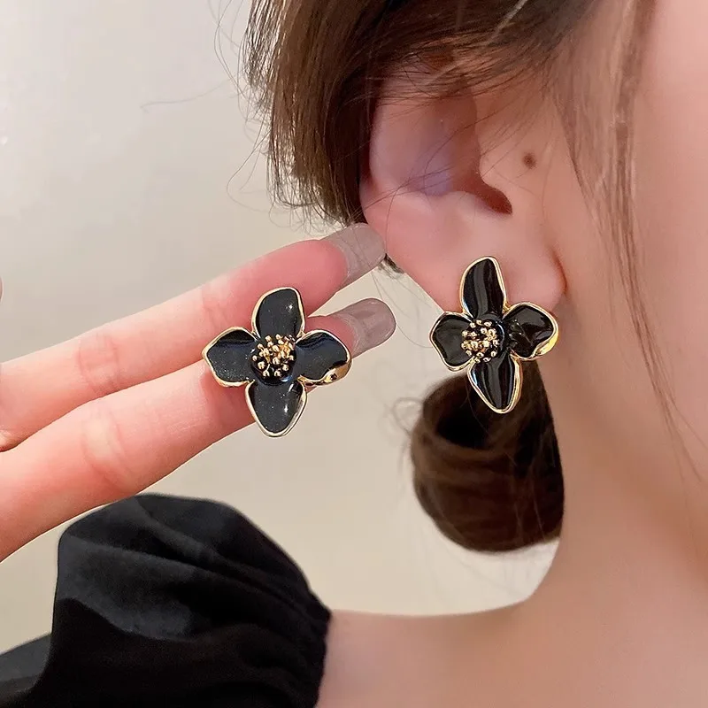 Hibiscus Dropped Glaze Flower Stud Earrings for Women Girl French Vintage 2024 Fashion Korean Wedding Romantic Jewelry Gifts