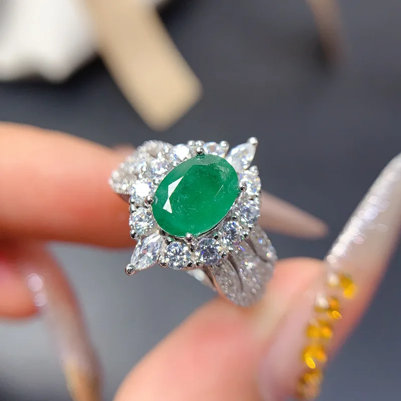Natural Emerald Ring，Exquisite Vintage Gemstone Ring，6x8mm，925 Sterling Silver ，Adjustable，Includes Certificate