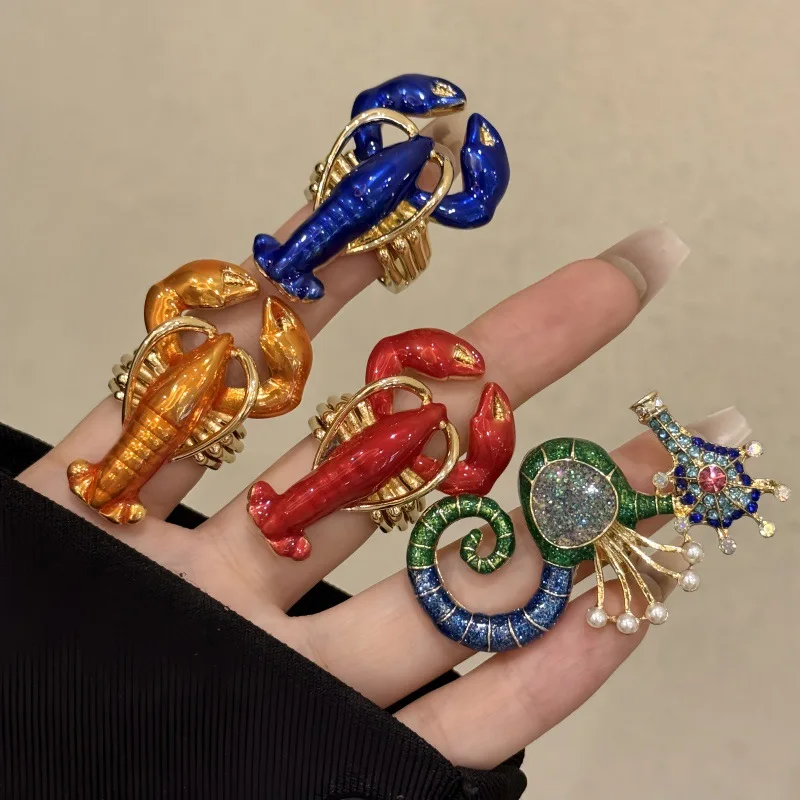 

New Colorful Enamel Lobster Shaped Metal Rings for Women Girls Ocean Style Exaggerated Trendy Jewelry Finger Accessory Gift
