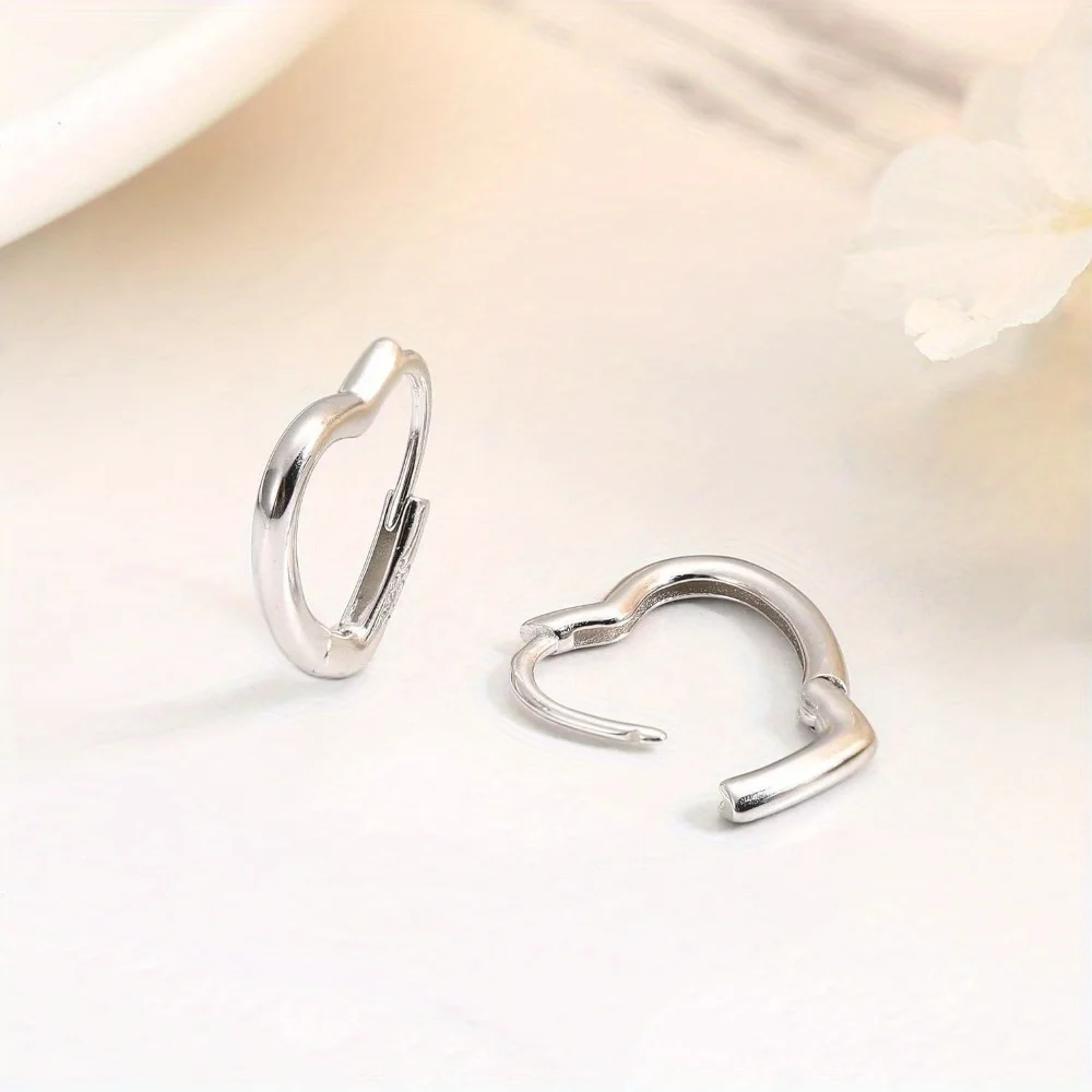 

Drperfect 1Pair Earrings for Women Geometric Huggie Hoop Earrings Hypoallergenic Triangle Rectangle Heart Oval Hoop Earrings