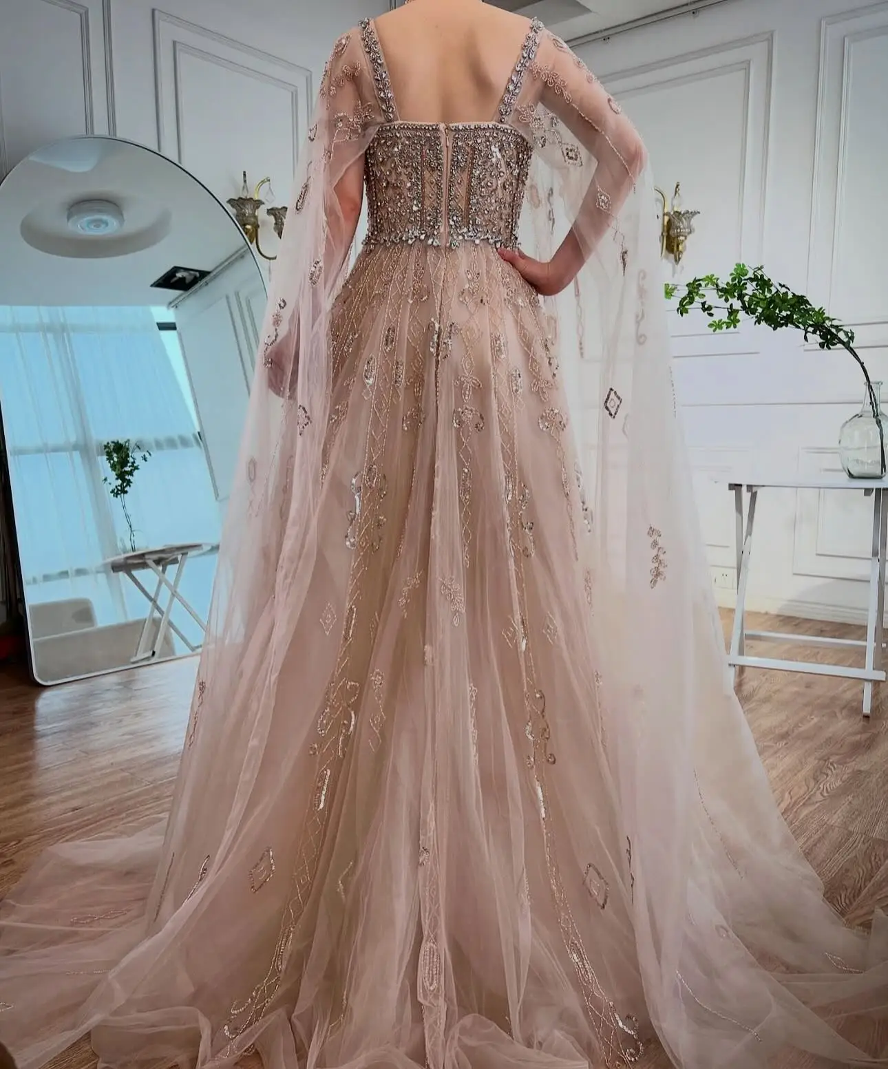 Customized Champagne Sequined Crystal Exquisite Luxury Sparkly Dreamy Bridal Gowns Sweep Train Square Collar Zipper Back