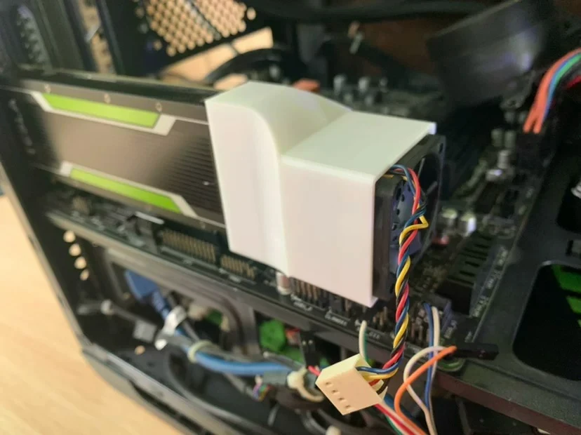 New for NVIDIA for Tesla P4 M4 T4, 4CM High-Speed Modified Cooling Fan Total length of graphics card with fan bracket: 23CM