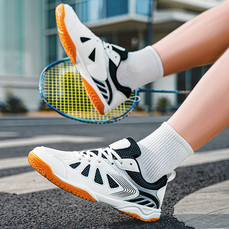 Professional Badminton Shoes Men Anti-slip Lace-up Outdoor Sports Men's Shoes Durable Fashion Casual Running Shoes Men