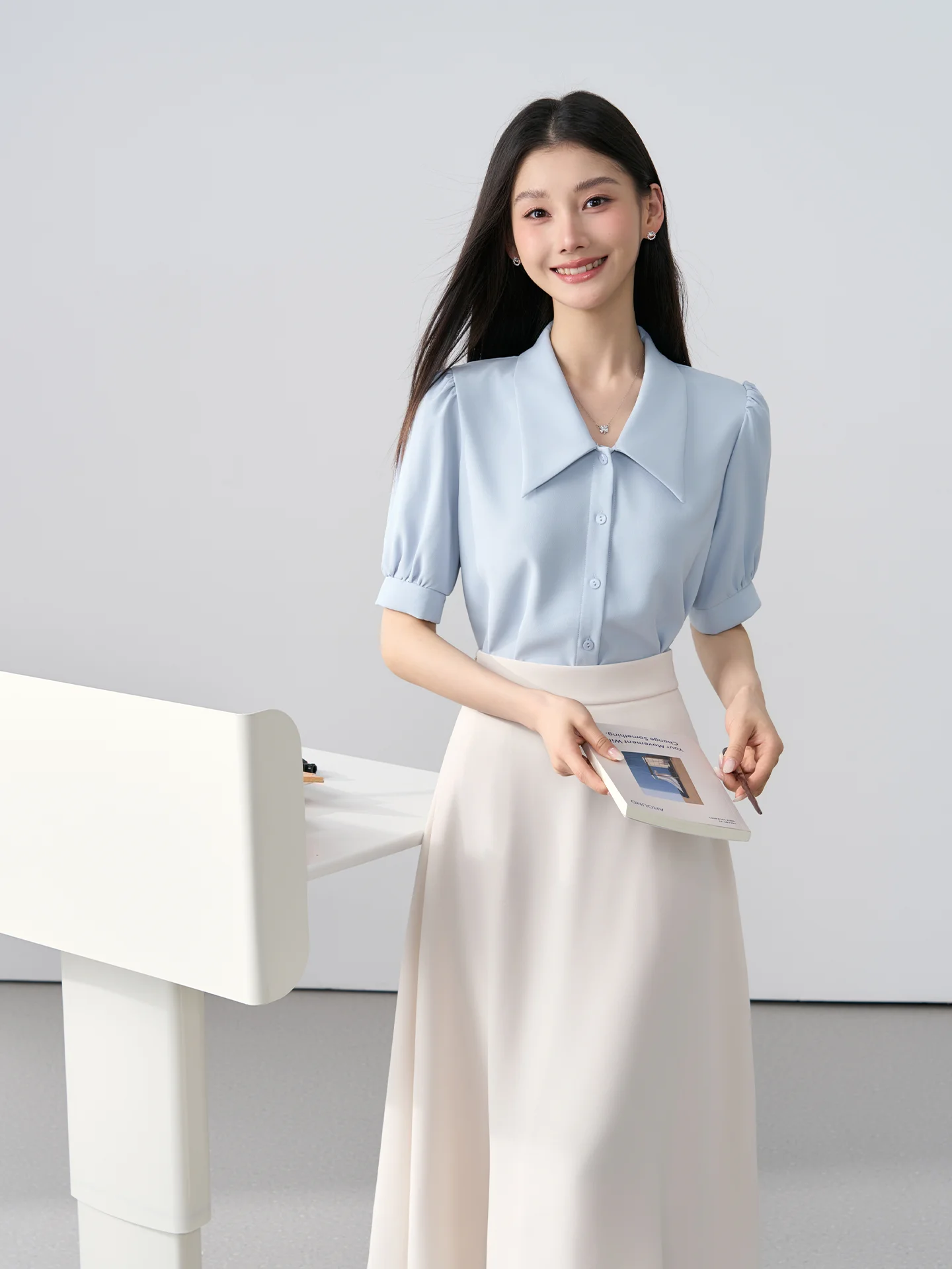 

Blue Silk Short Sleeve Shirt for Women Summer Formal Interview Top Professional Lady Teacher Outfit Miss Bird Brand Polyester...