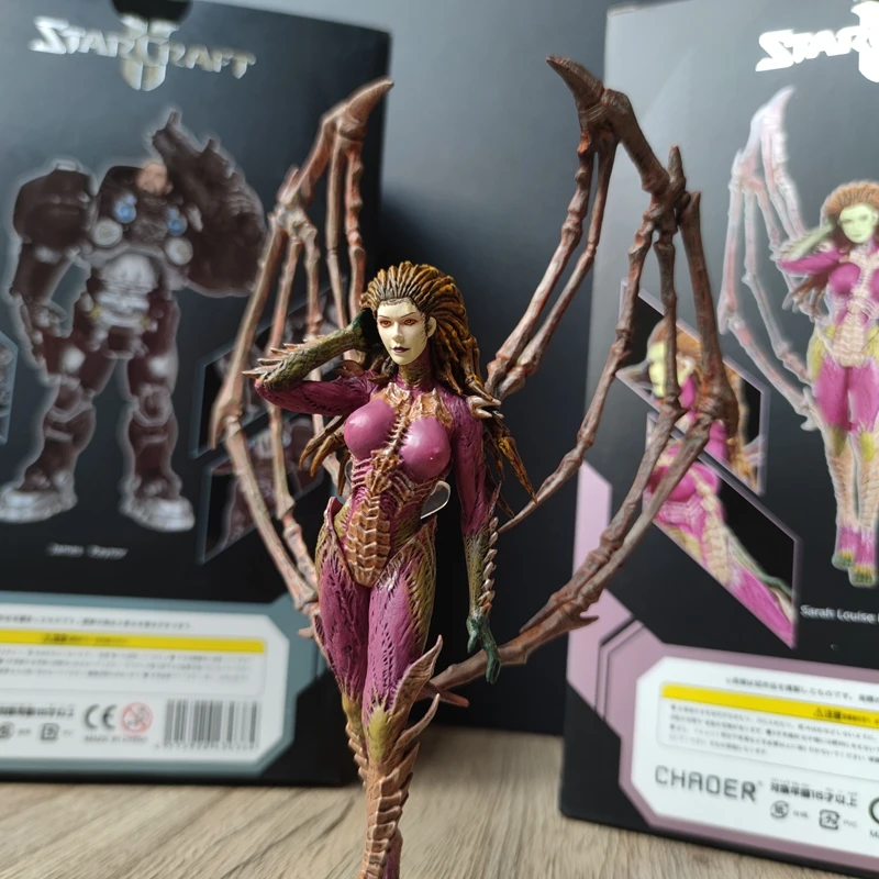 Original Starcraft Figure Sarah Louise Kerrigan Jim Raynor Zagara Figure Model Toy