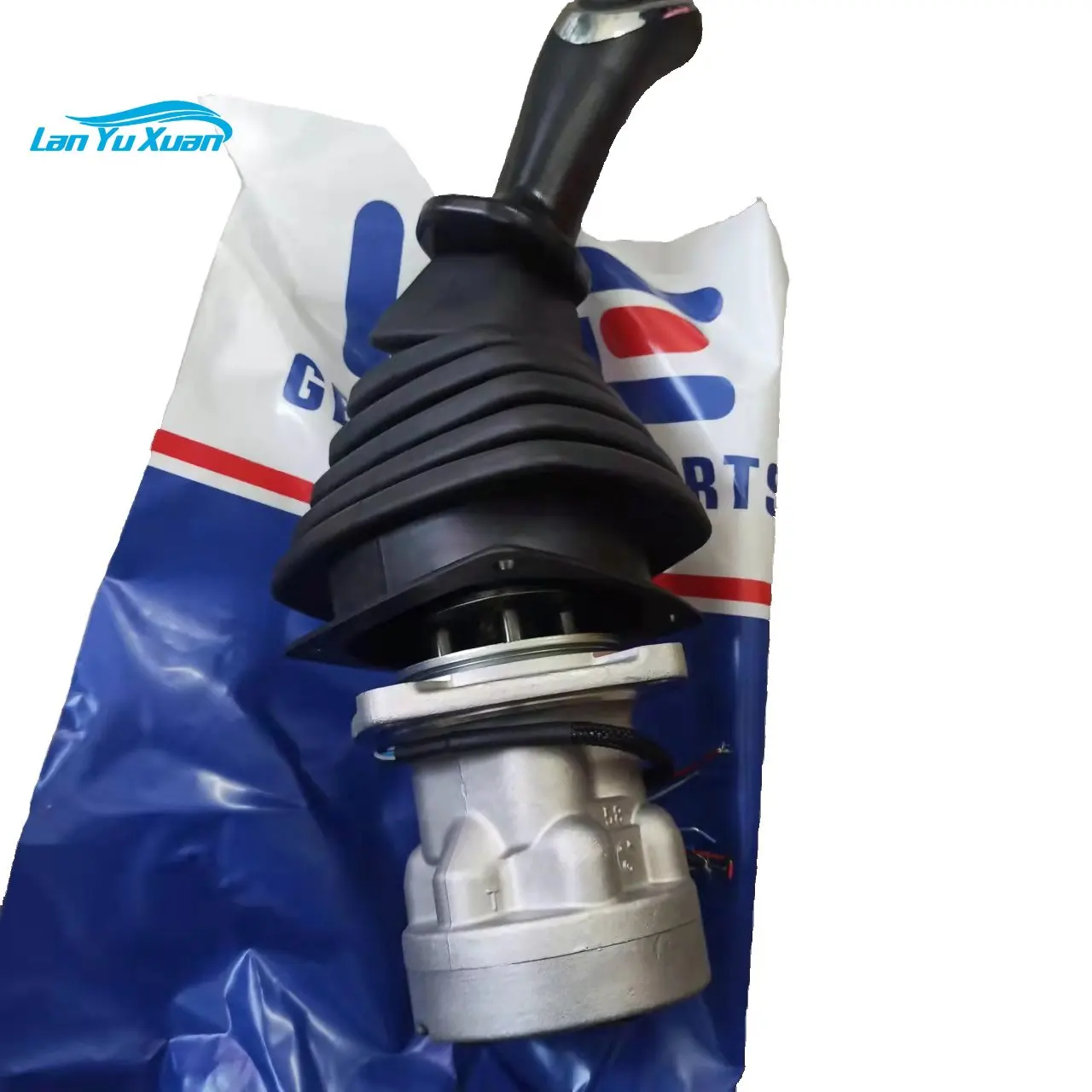 

R220LC-9S Hydraulic Pilot Valve R220-9 Joystick for Hyundai 220lc-9s Excavator Remote Control Lever