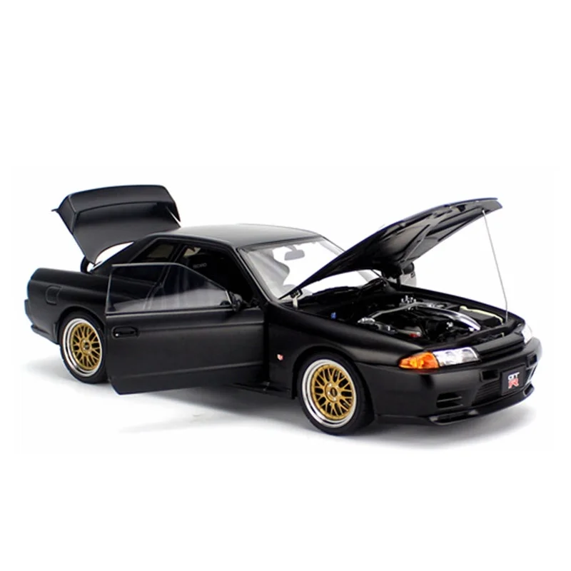 Auto-art 1:18 Niss-an GTR R32 Sky-line V-Spec II Alloy Simulation Model Car