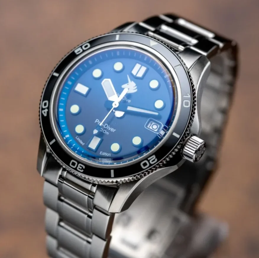 

PROXIMA Men Diver Watch 39MM Automatic Mechanical Wristwatch 10ATM Gradient dial BGW-9 Luminous Sapphire Ceramic Bezel NH35