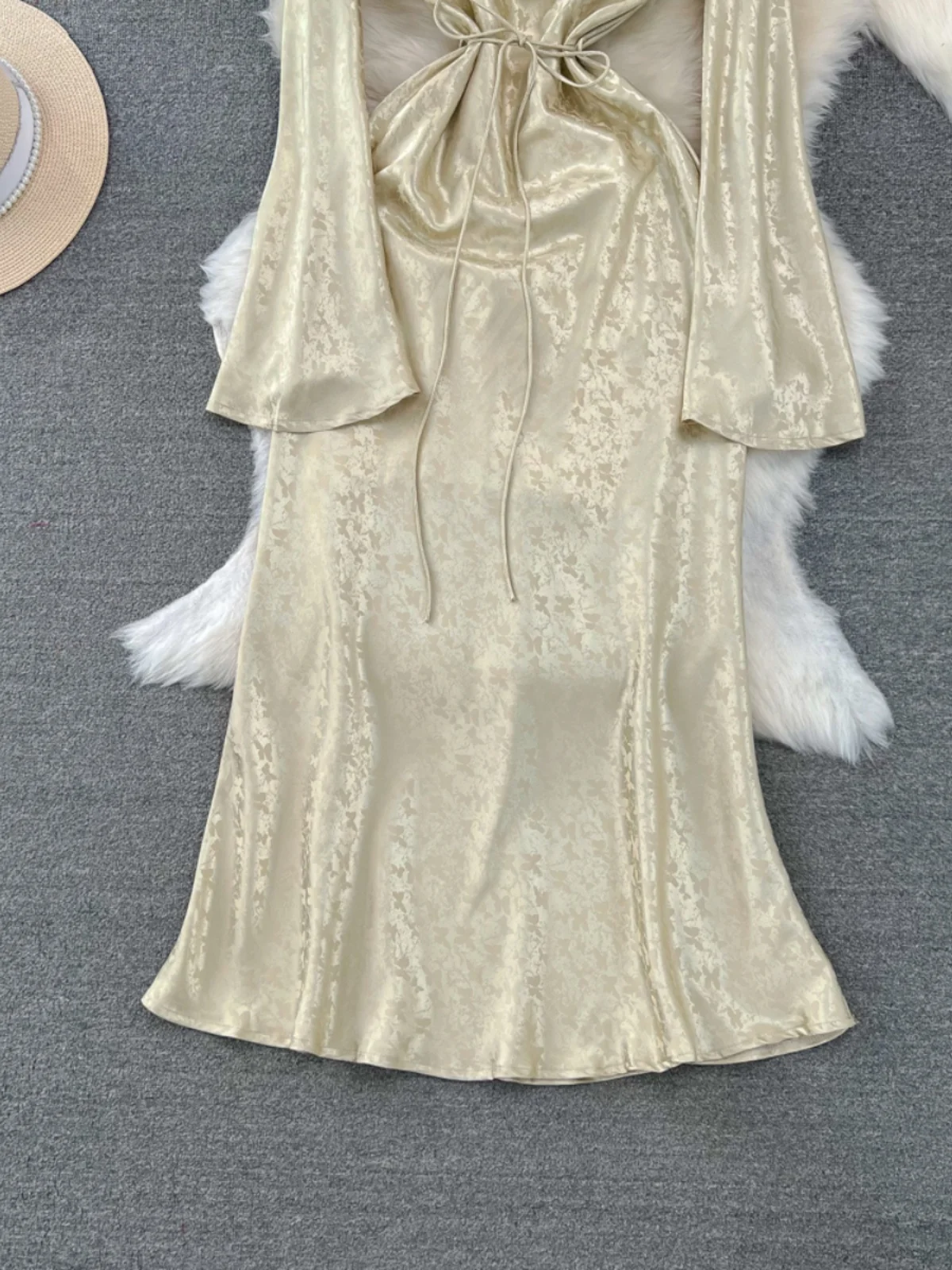 Ele Long Sve V-Ne A-Line Dr met bloemenborduurwerk Afslankende taille Halflange Faionable voor jonge vrouwen