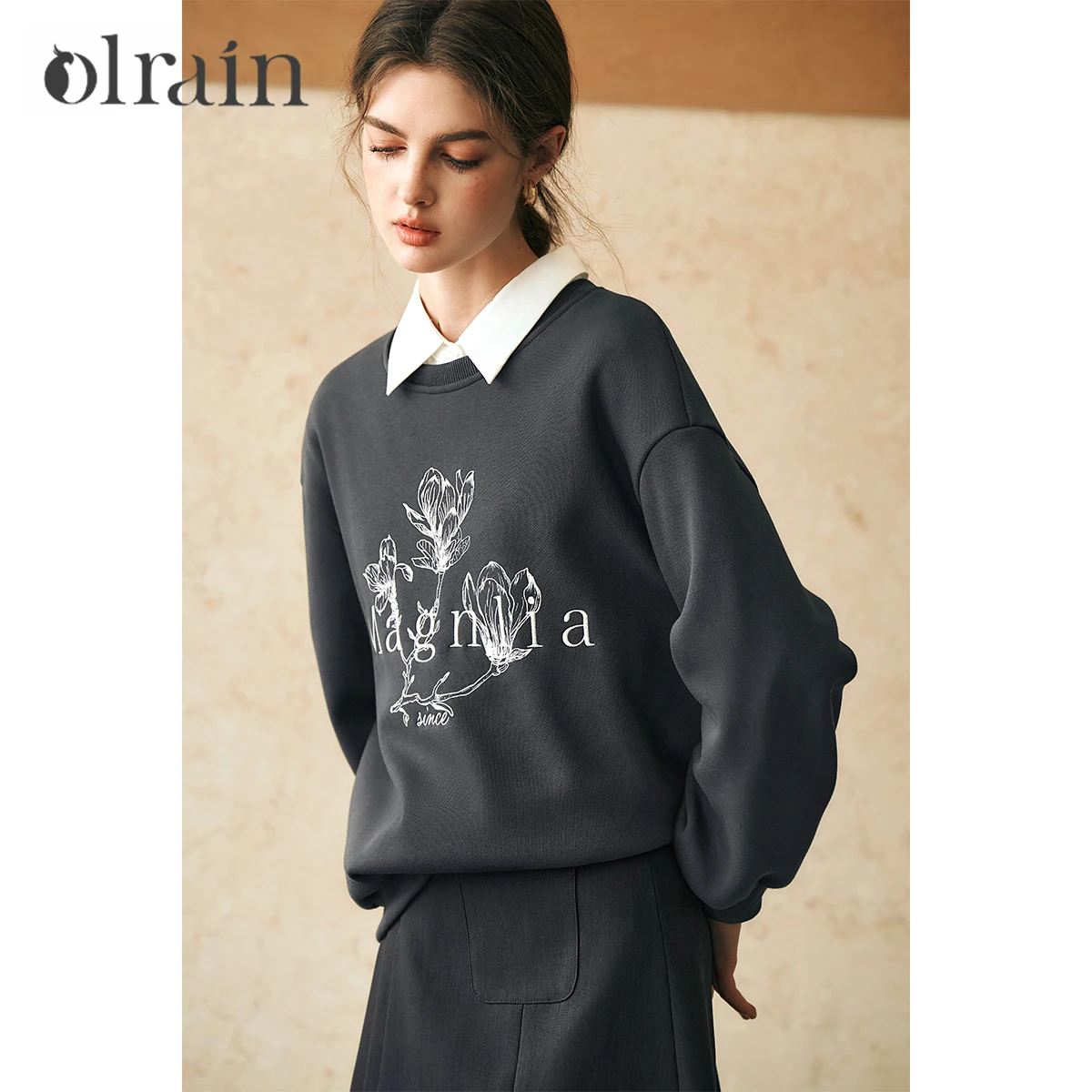 

OLrain Sweatshirts Women 2025 Autumn Floral Print Round Neck Loose Design Ladies Sweater Office Lady Pullovers Tops M57CR95389