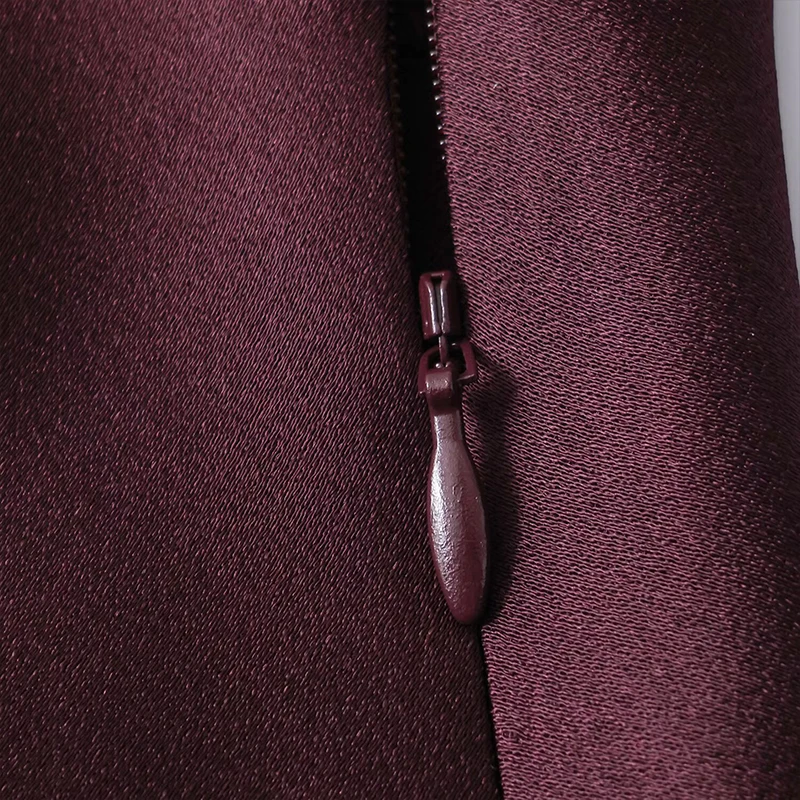 فستان من الساتان برقبة على شكل حرف V للنساء بأكمام طويلة وطول يصل إلى الأرض فستان أنيق للحفلات فساتين نسائية للتاريخ المتطور