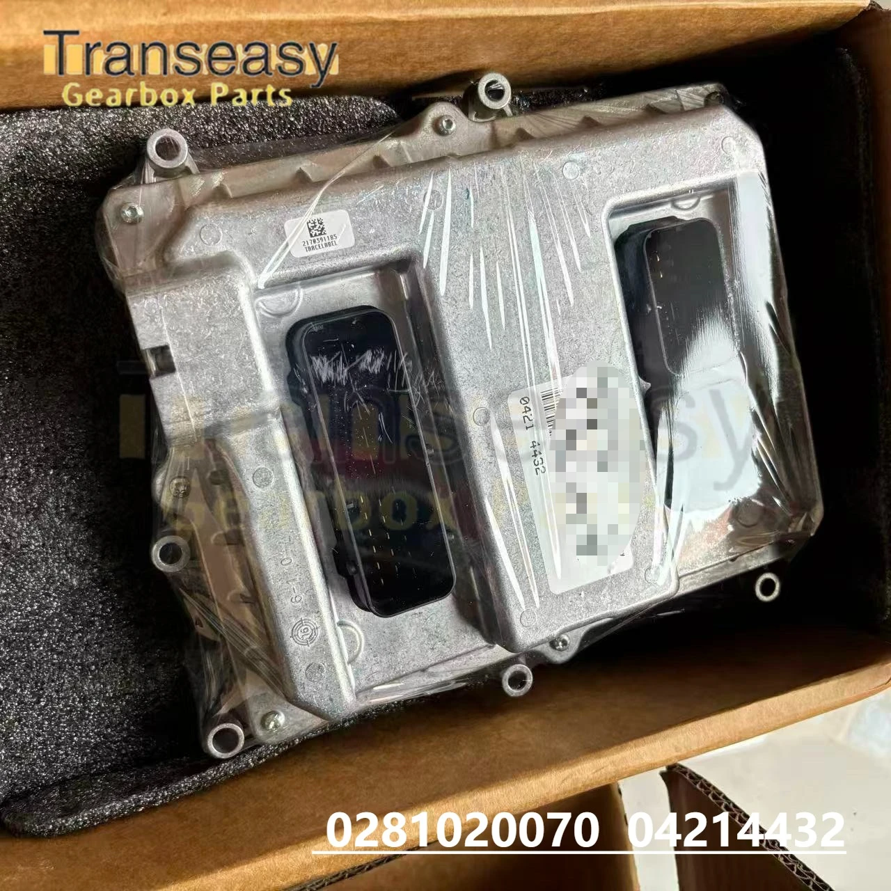 

Совершенно новый электронный блок управления компьютерной платой двигателя ECU подходит для Deutz ECM 0281020070 04214432