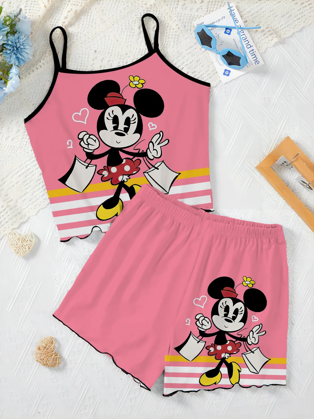 Ensembles courts trempés pour femmes, robe à enfiler, haut Minnie Mouse, jupe pyjama, garniture en laitue, t-shirt Disney, pièces élégantes