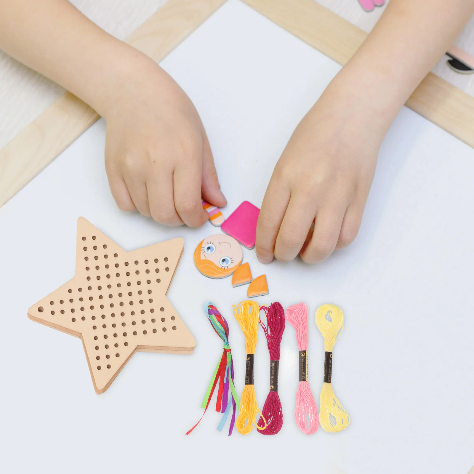 1 set 1 set segnalibri in legno vuoti punto croce appeso ricamo fai da te incompiuto scavato artigianale in legno studente bambini decorativo