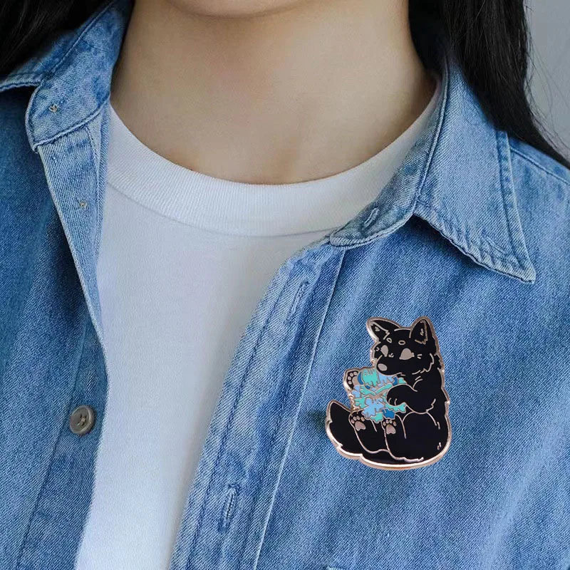 Black Wolf Badge Shiny Wolf Viper Brooch Gorgeous Art Collection Clothes Bag Decoration