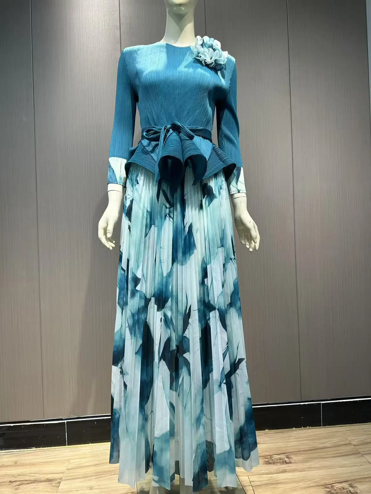 YEZOER-Conjunto plisado de 2 piezas para mujer, camiseta con dobladillo Irregular y mangas cortas de murciélago y falda de Color degradado, gran oferta