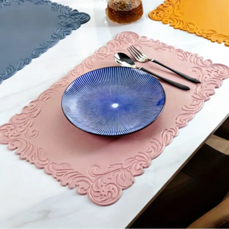 1/4/6PCS Square Pink Gift Placemats Embossed Shaped Faux Leather Table Pad Kitchen Accessories Outdoor Indoor Place Mats 식탁매트
