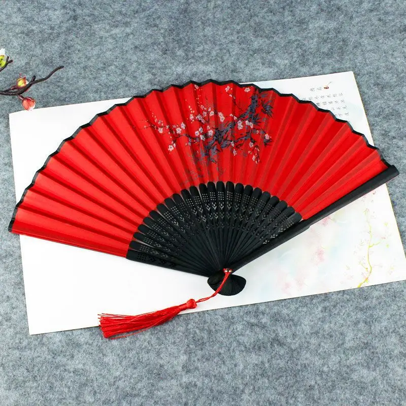 Bambu Çin Japon Katlanır Yelpaze Renkli Püskül Zarif Kadın Yelpaze Vintage Tarzı Katlanır Yelpaze Ipek Yelpaze Ev Dekorasyon Hediye