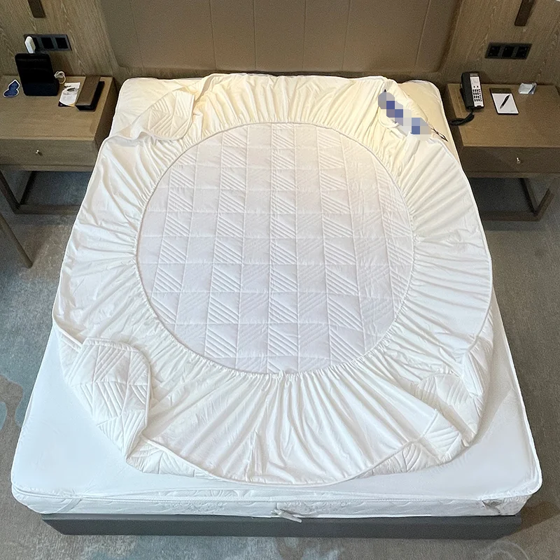 Mattress Cover Washable Plain Bed Covers Breathable Quilted King Mattress Protector with Elastic Band 2022