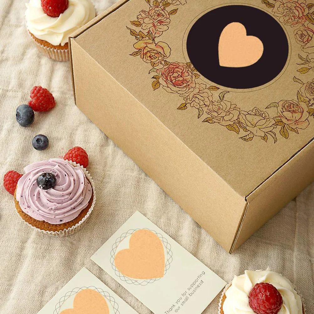 

2 Rolls 1 Inch Heart Shape Stickers Self Adhesive DIY Kraft Paper Labels for Gift Wrapping Candy Bag Sealing Romantic Valentine