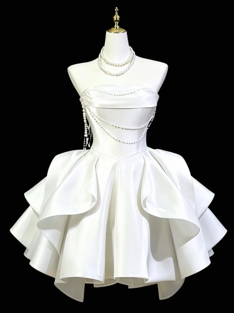Luxury Strapless White Satin Short Wedding Dress Pearl Chain Ruffle Mini Bridal Gown Elegant Reception Elopement Wedding Dresses