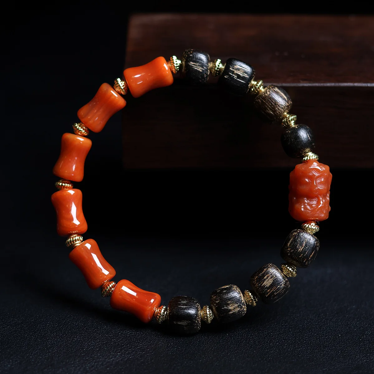 Hainan Insect Leak Agarwood Bracelet with South Red Agate Bamboo Joints Green Tara Cultural Jewelry Gifts