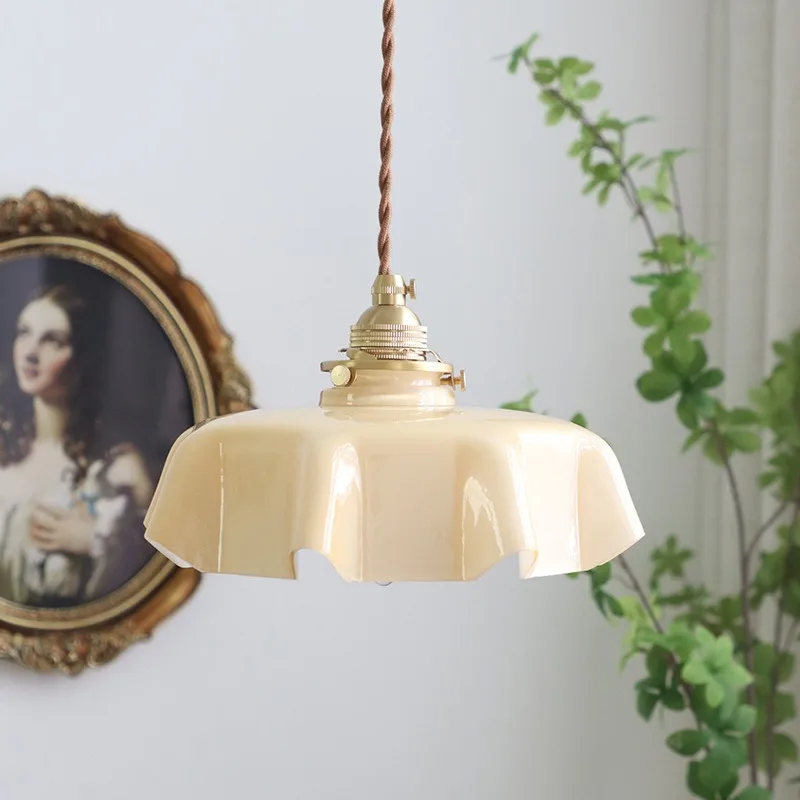 

Vintage all-copper milk glass small chandelier Nordic medieval glass bay window balcony aisle flower bedside lamp