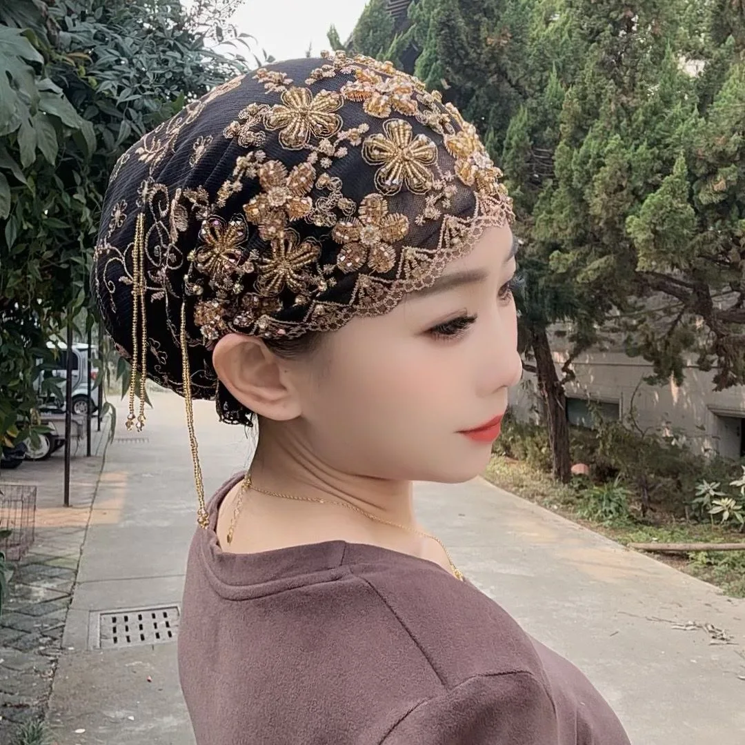 Berretto Hijab istantaneo in pizzo con diamanti e perline fatte a mano