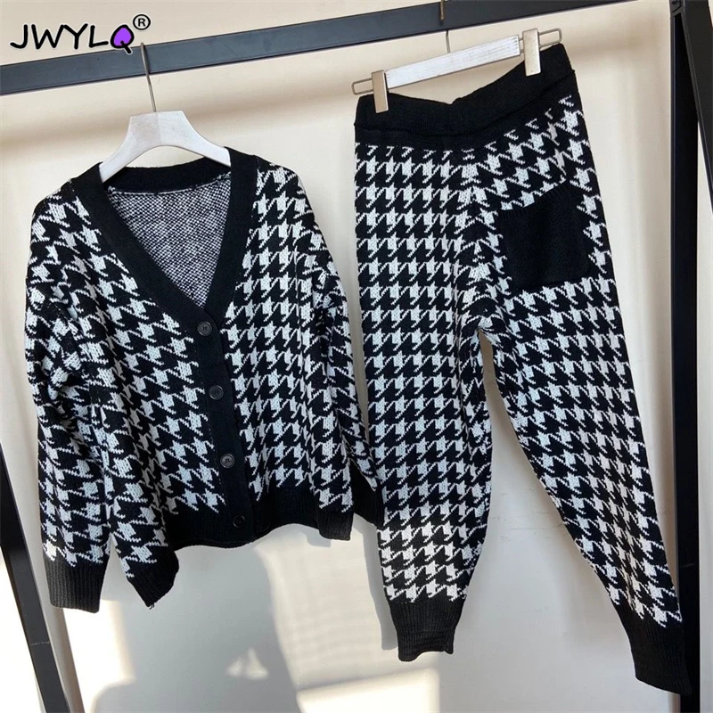 

Plaid Mid Length Cardigan Outfit With Lace Up Women New Knitted Houndstooth Sweater Coats+knitwear Wide Leg Pants 2 Piece Sets