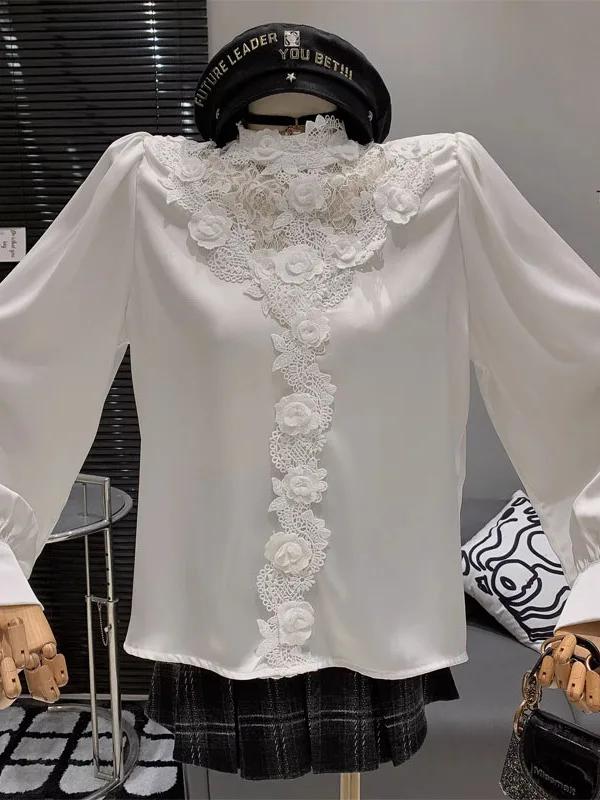 

Retro Heavy Embroidery Lace Floral Splicing Design Loose Versatile Fashionable Long Sleeve Shirt for Women Commute Style Kore...