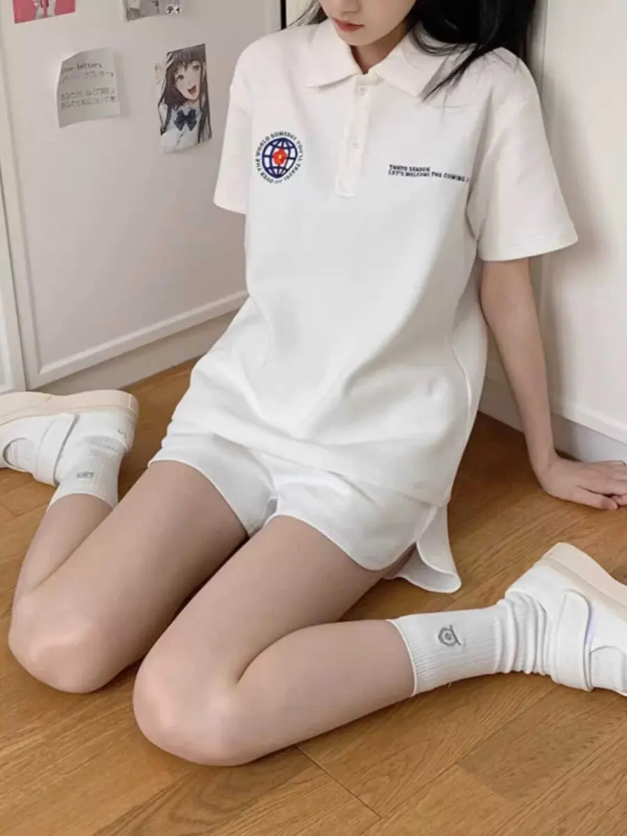 

Salt Summer Casual Sports Set Women's Fashion Slimming Shirt Student Short Sleeve Shorts Small Size Two-piece Set