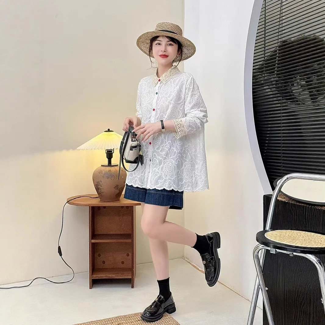 Camicie in cotone ricamate con bottoni colorati per ragazza dolce giapponese Mori Camicetta casual a maniche lunghe con colletto rovesciato primavera autunno