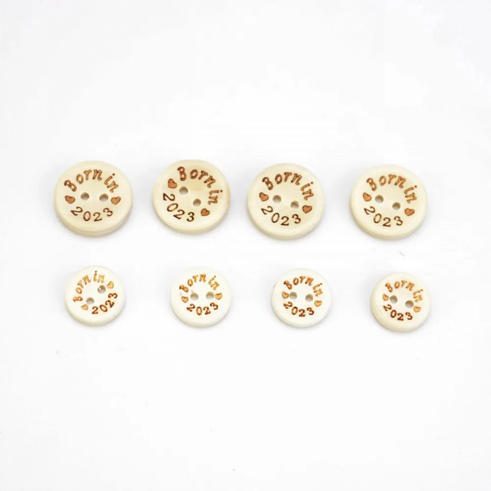 50Pcs 2Hole Natural Wooden Buttons born in 2023 2024 wood Button For Scrapbooking Craft DIY Baby Clothing Sewing Accessories