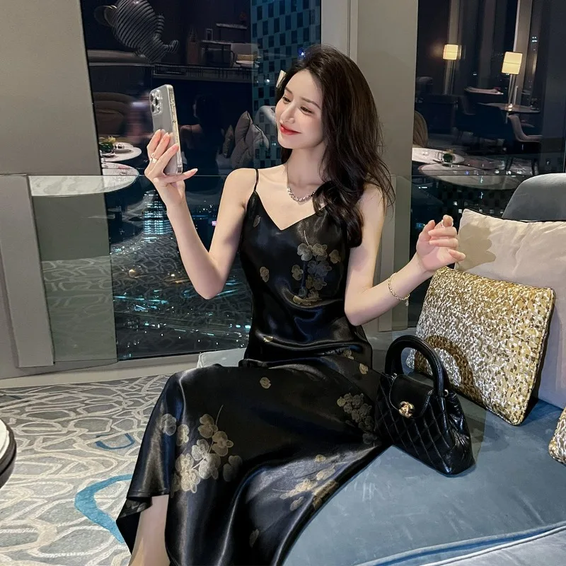 Abito a canotta in raso moda donna estate nuovi abiti da donna a trapezio stampati sottili stile lungo slim fit avanzato