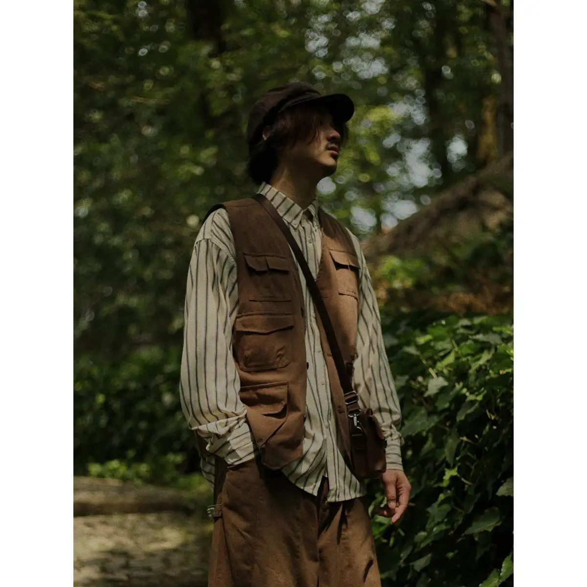 Gilet multitasche da 3 pezzi per uomo Abbigliamento da lavoro a strati Set di camicie a righe alla moda casual Set di gilet da uomo