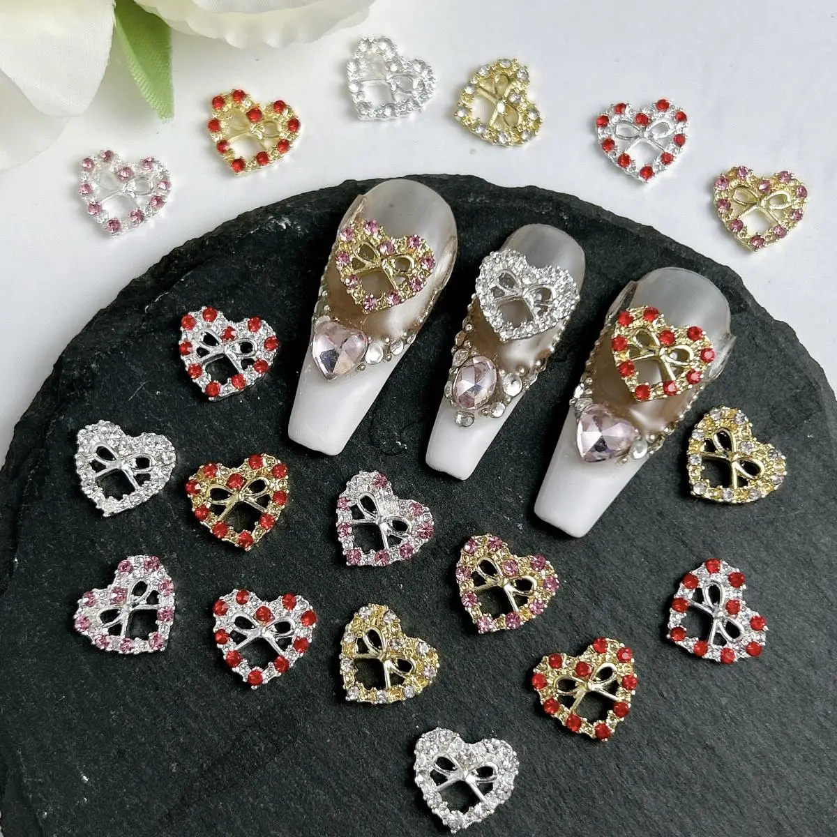 

20PCS Exquisite Hollowed-out Alloy Heart Nail Art Decorations Mini Bow Full Shinny Rhinestones Inlaid Nail Charms Handmade DIY