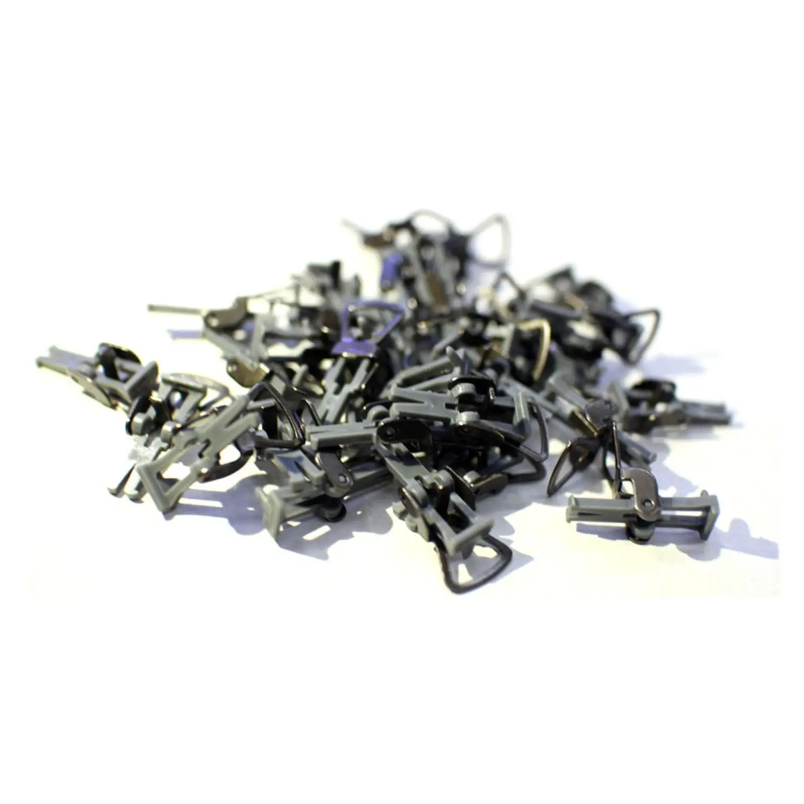 200 Pieces Train Coupler Hook Train Accessories .8cm for 1/87 Carriages