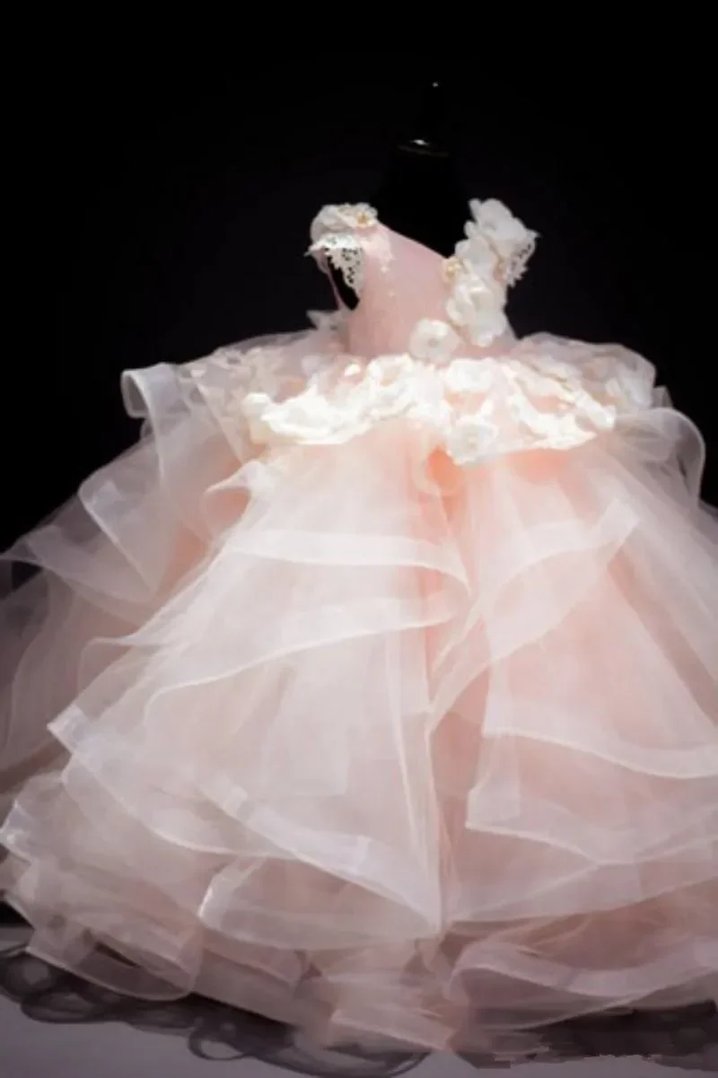 Prinzessin Blumenmädchenkleider Elegante flauschige Spitzenapplikationen kaskadierendes Kleid Kindergeburtstag Erstkommunion Kleider